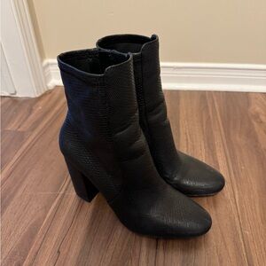 ALDO black boots size 8